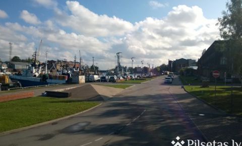 Promenāde un Dzintara pulkstenis