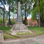 I pasaules karā kritušo krievu karavīru kapa piemineklis