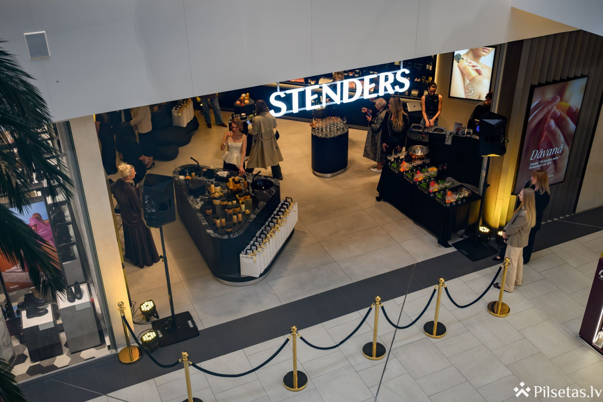 Ar īpa&scaron;u sajūtu ceļojumu aizvadītas STENDERS 25 gadu jubilejas svinības