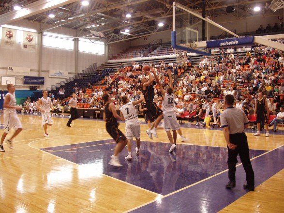 Basketbola halle