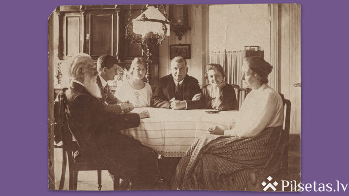 Svētdienas sarunas pie Barona