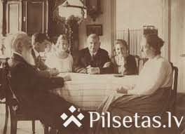 Svētdienas sarunas pie Barona