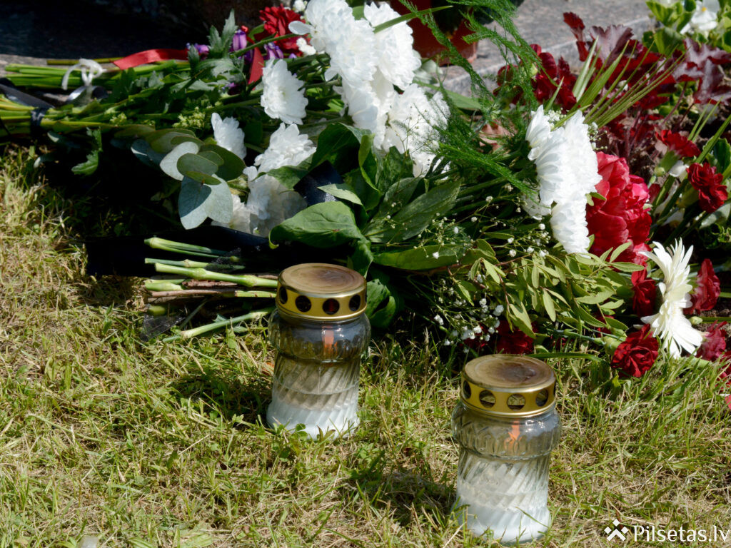 Komunistiskā genocīda upuru piemiņas diena Inčukalnā