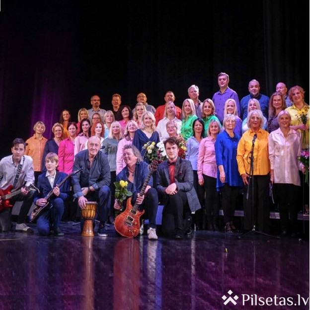 Laumas stāsts dziesmā