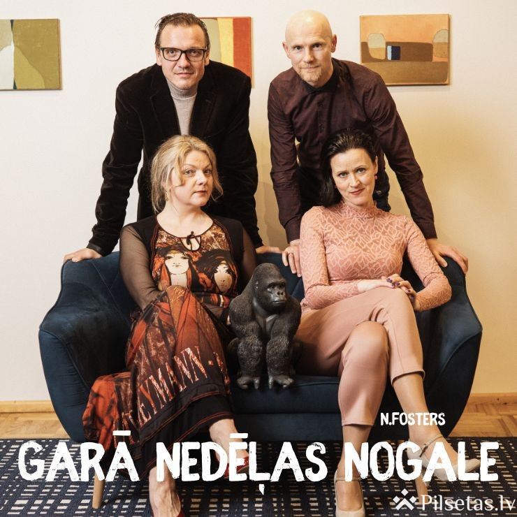 Norms Fosters "Garā nedēļas nogale"