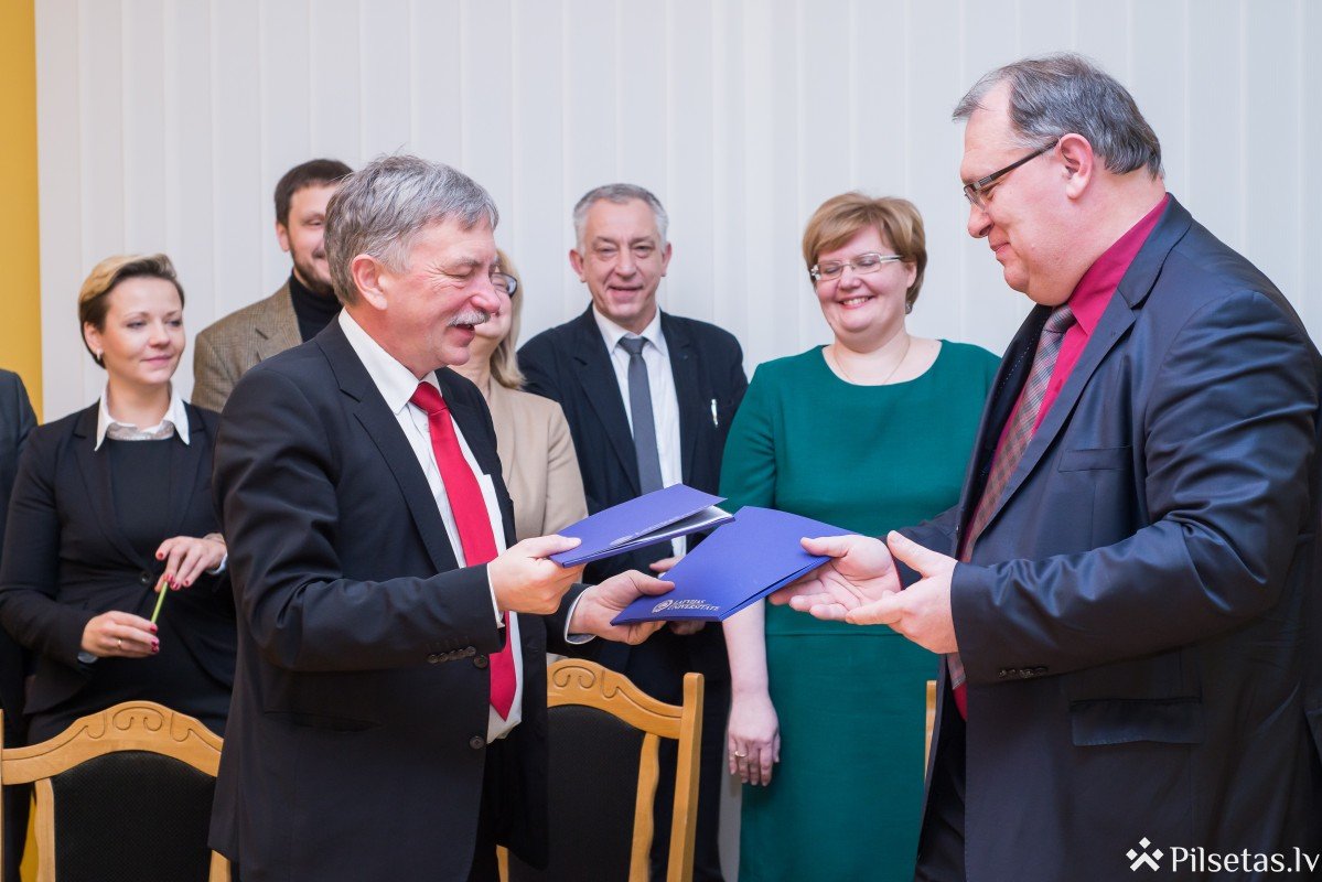 Latvijas Universitāte un Daugavpils Universitāte parakstījušas Partnerības līgumu
