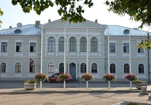 Jēkabpils apriņķa tiesas nams