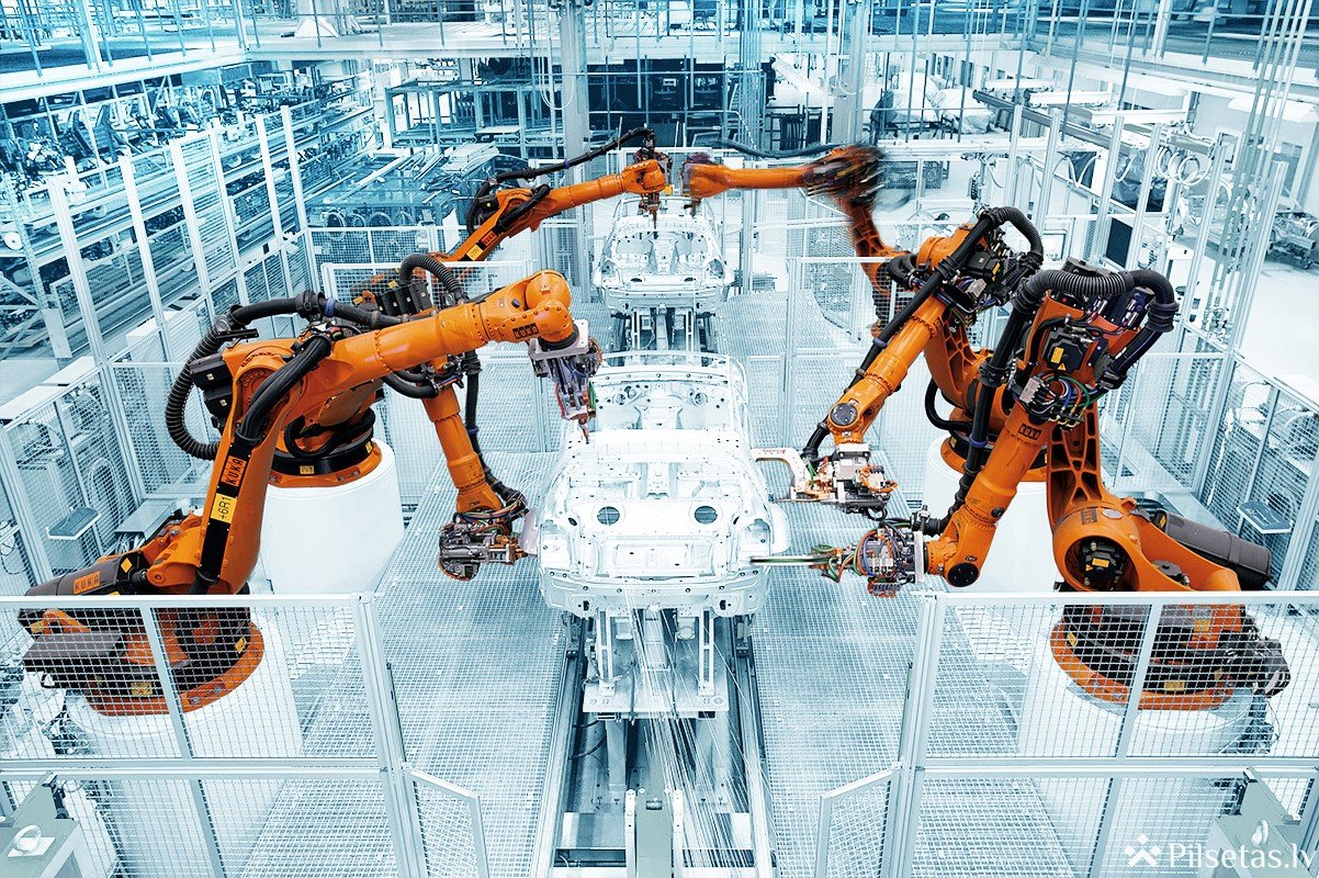 Izstādē TECH INDUSTRY 2016 varēs apskatīt vienu no modernākajiem un lielākajiem KUKA robotiem Baltijā