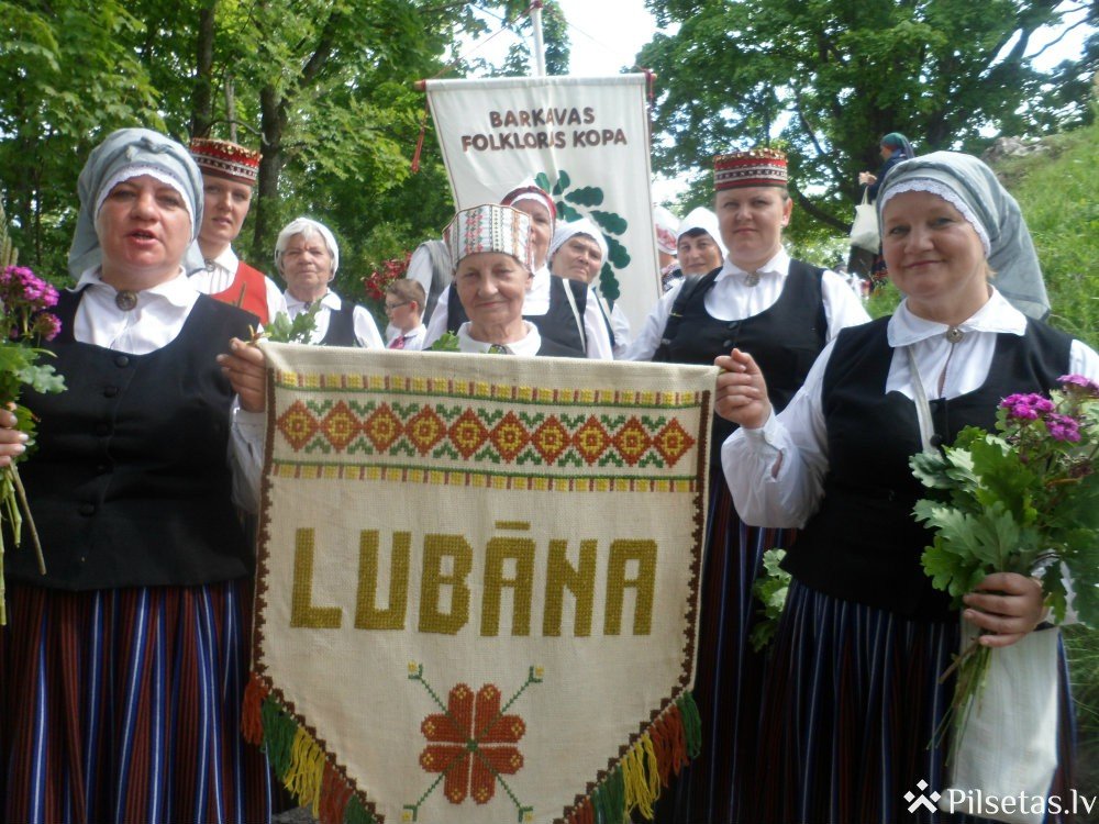 Folkloras kopa "Lubāna"piedalās starptautiskajā folkloras festivālā "Baltica 2015"